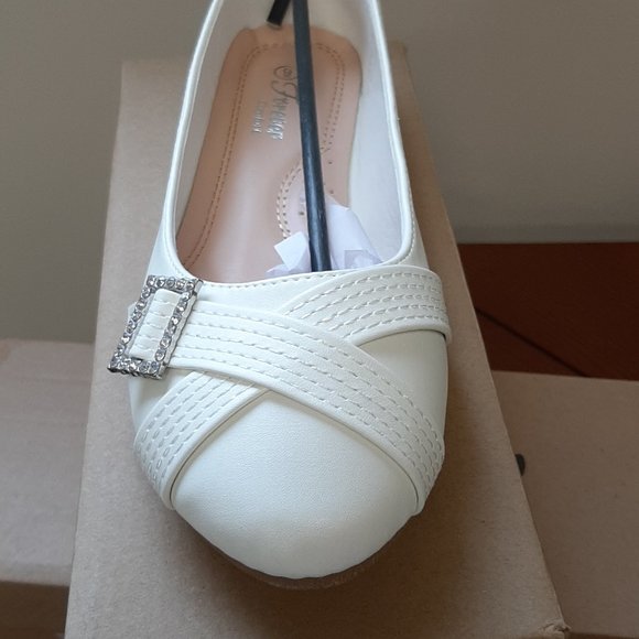 Dress shoes - Picture 2 of 2